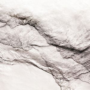 秦岚三级露全乳视频
